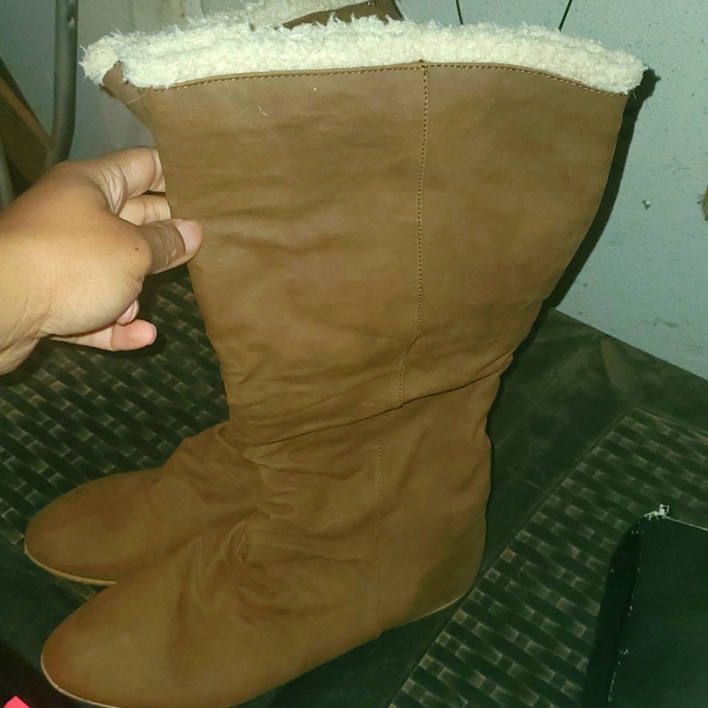 Zoey shepralined boot